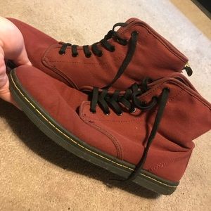 Women’s US11/UK9 Shoreditch Canvas Doc Martens